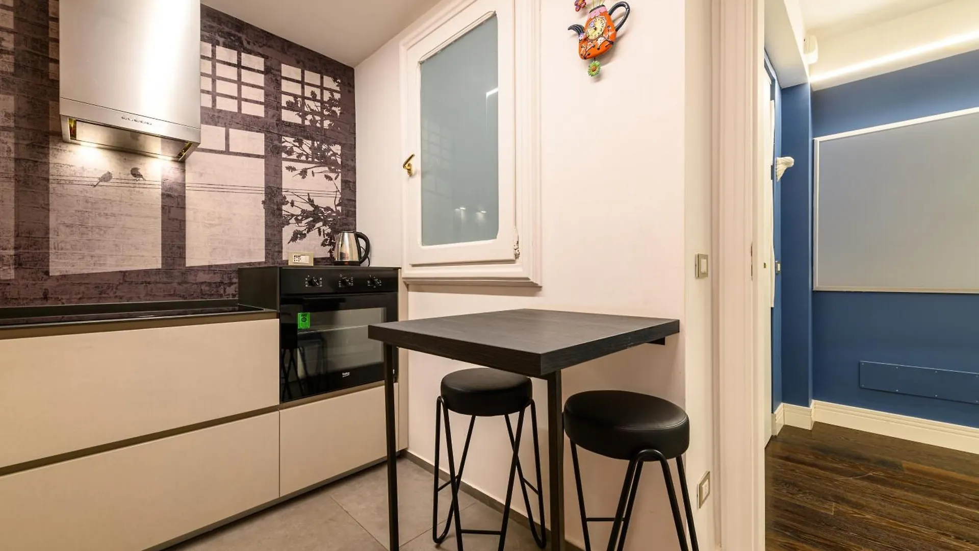 Appartamento Via Carlo De Cesare 15 Napoli Italia